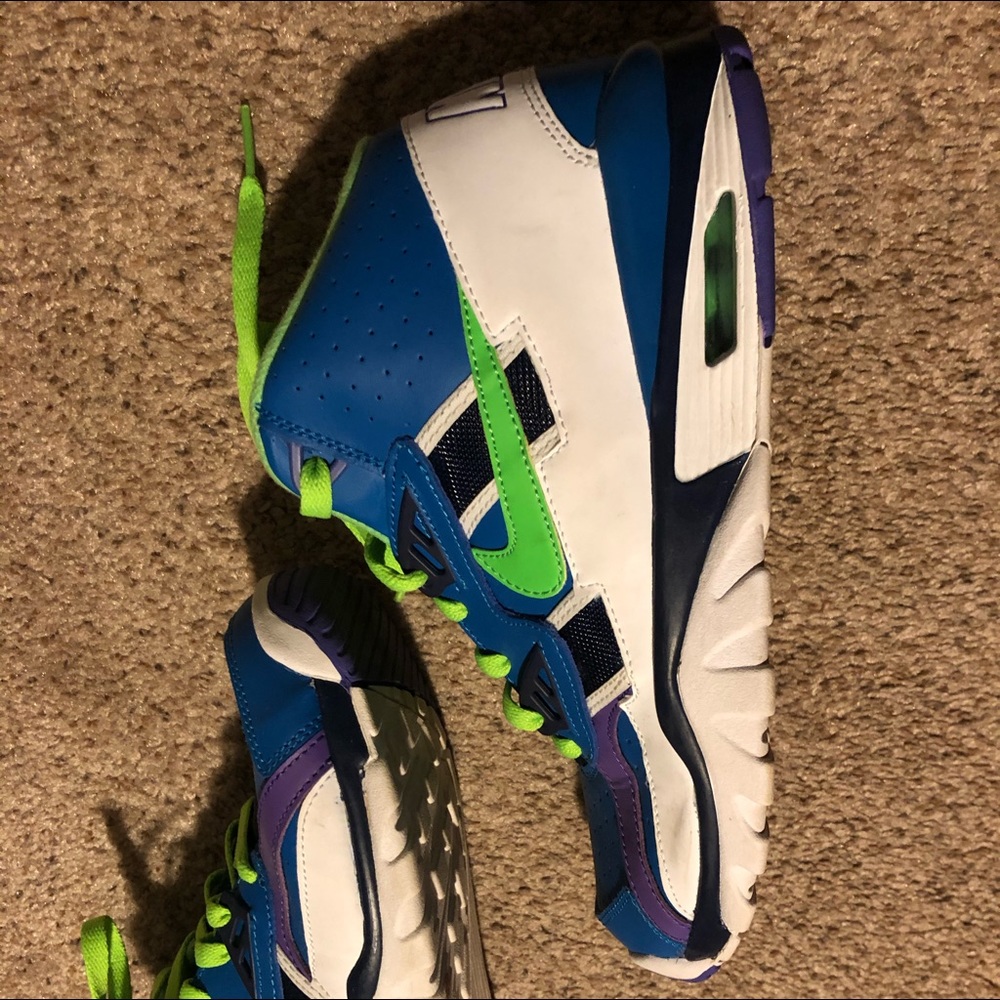 Women’s Nike Air  Bo Jackson’s